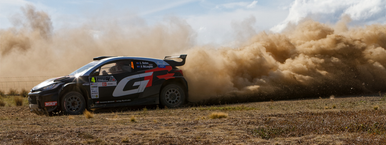 Toyota Yaris kicking up a huge dust cloud